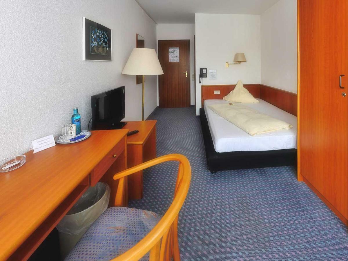 City Hotel Mark Michelstadt Room photo
